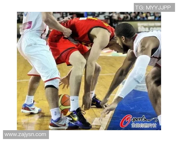 成都足球队的包夹战术解析与深度剖析助力球队提升竞技水平